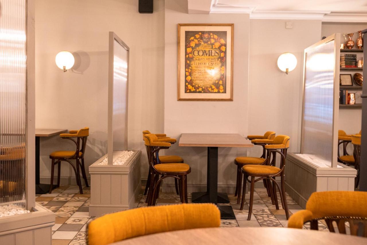 The Feathers Hotel Лъдлоу Екстериор снимка
