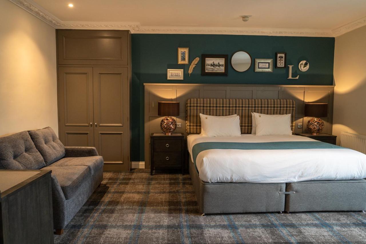 The Feathers Hotel Лъдлоу Екстериор снимка
