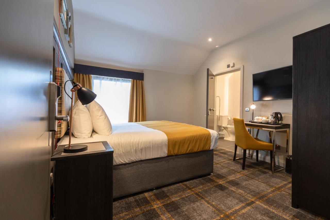 The Feathers Hotel Лъдлоу Екстериор снимка