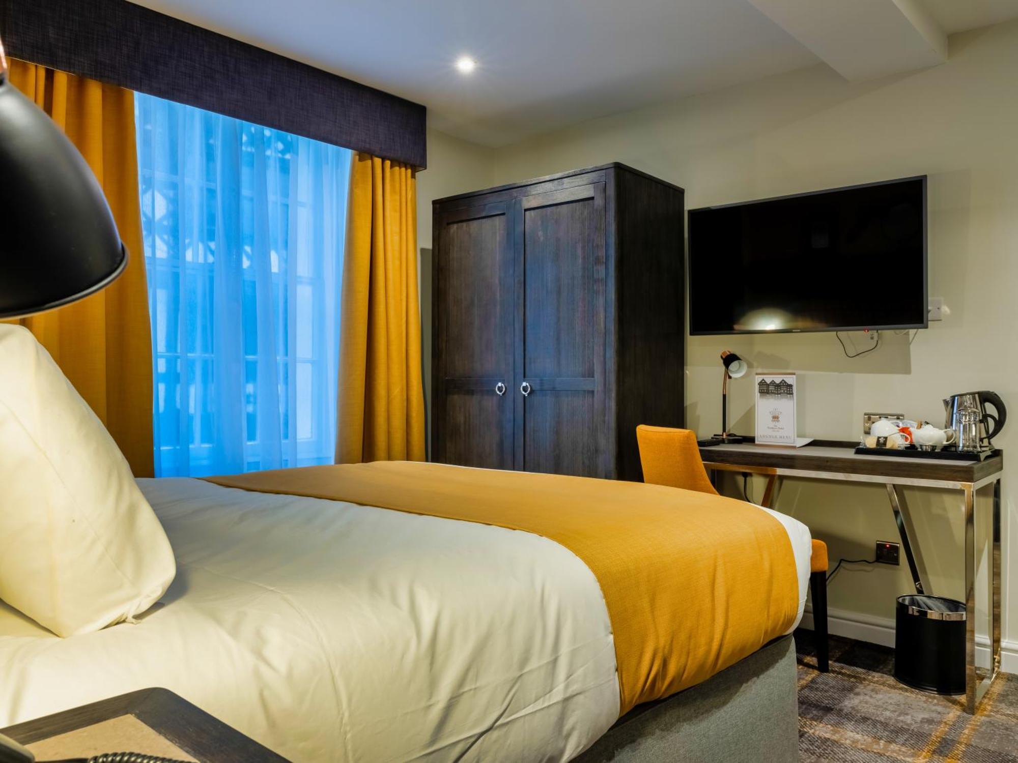 The Feathers Hotel Лъдлоу Екстериор снимка