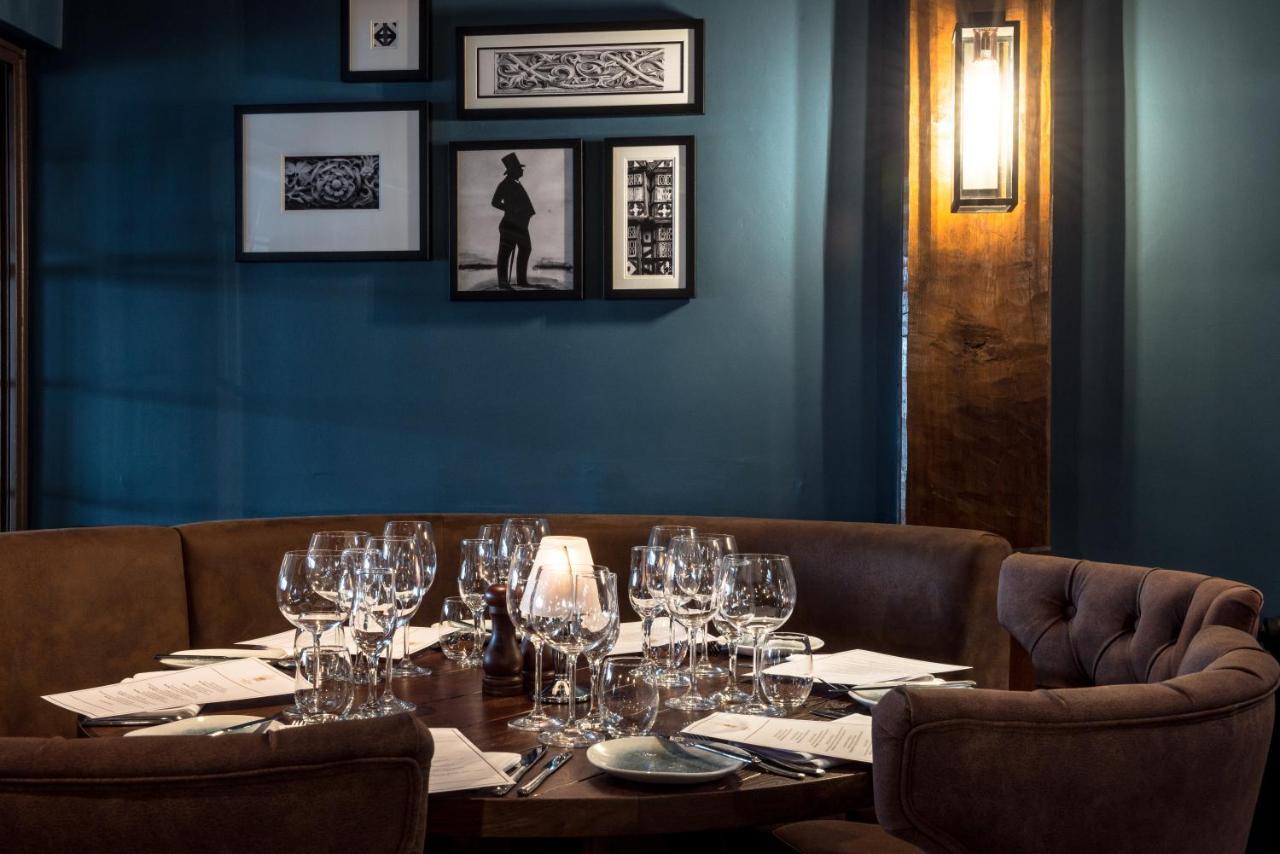 The Feathers Hotel Лъдлоу Екстериор снимка