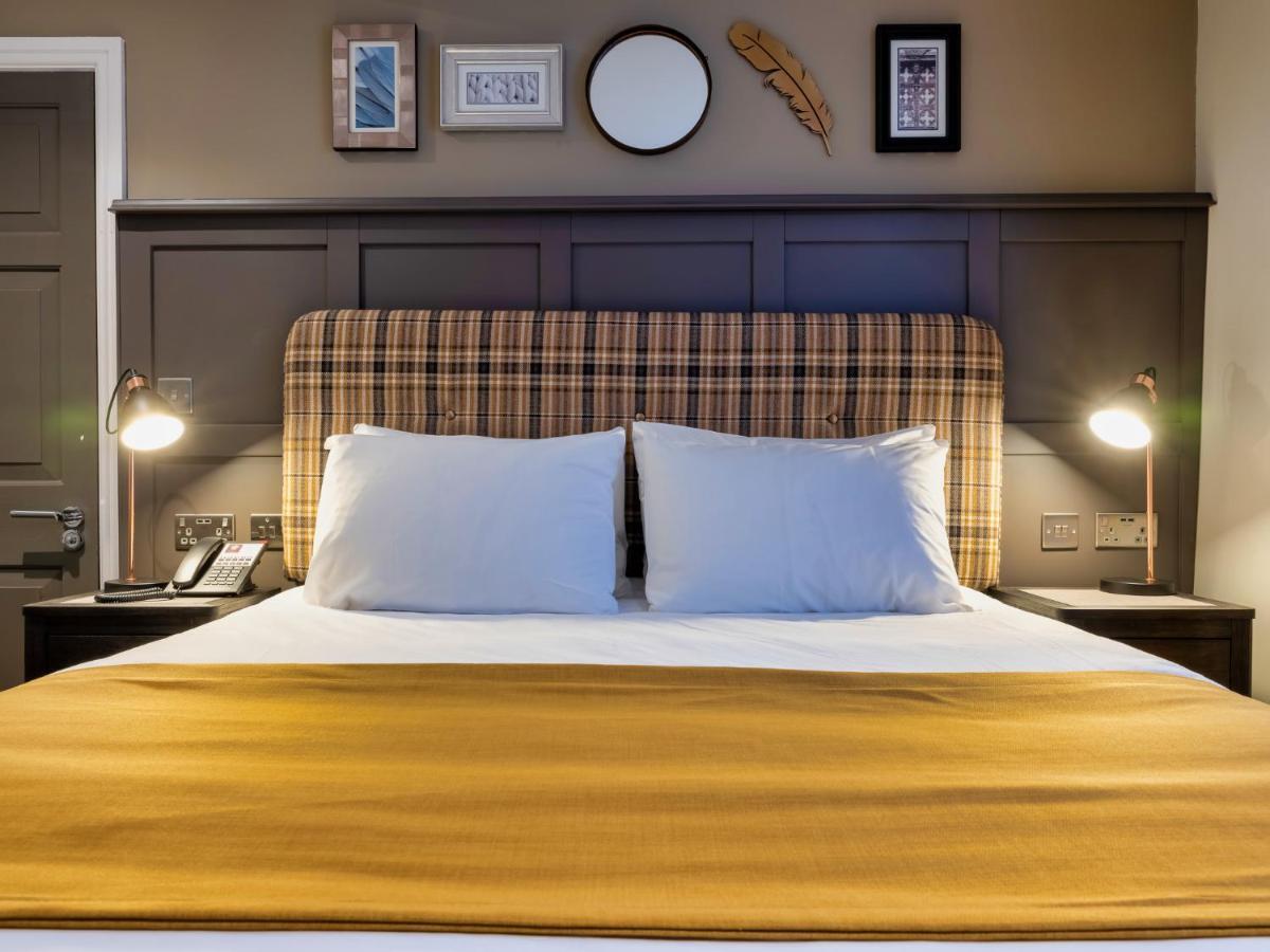 The Feathers Hotel Лъдлоу Екстериор снимка